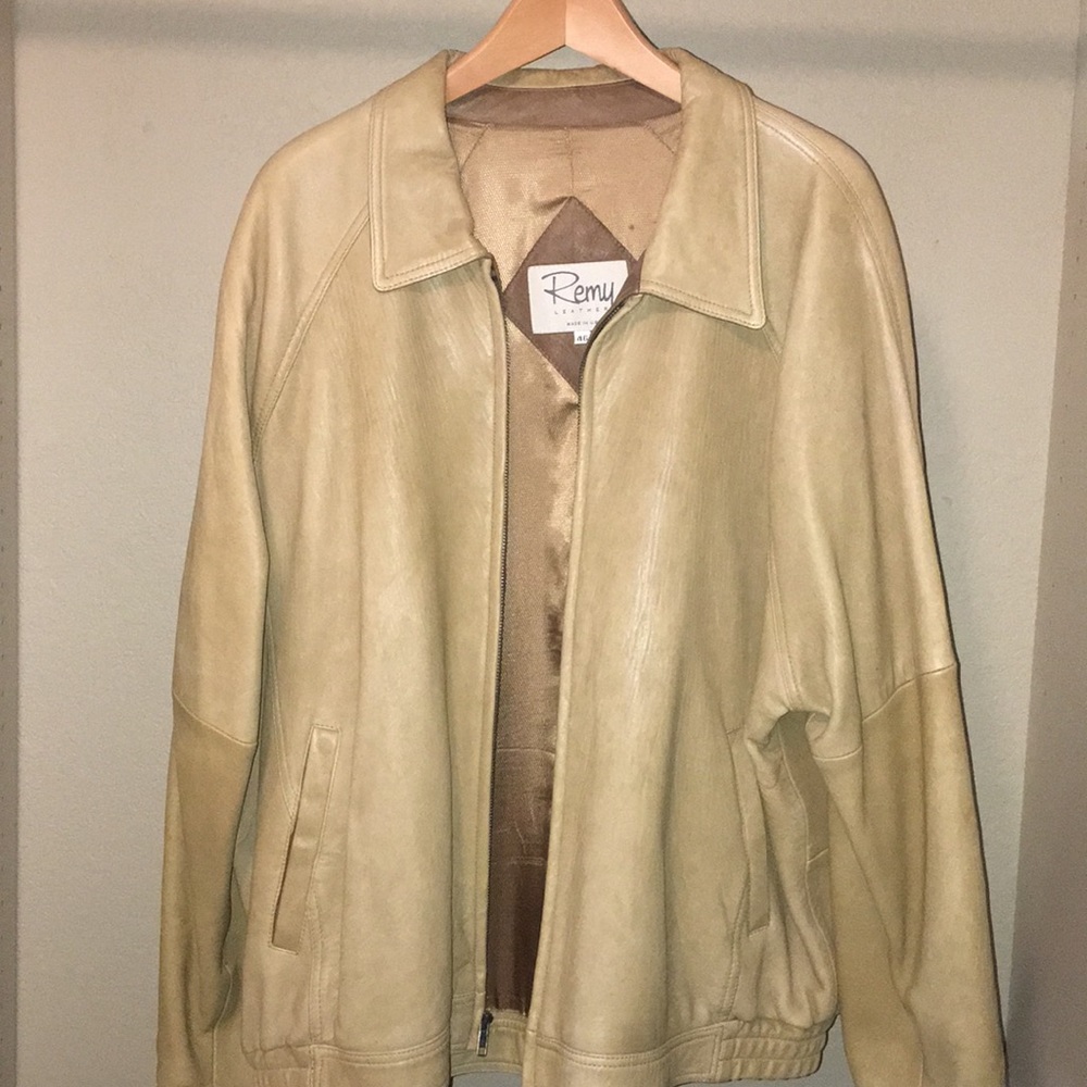 Vintage beautiful tan leather jacket.